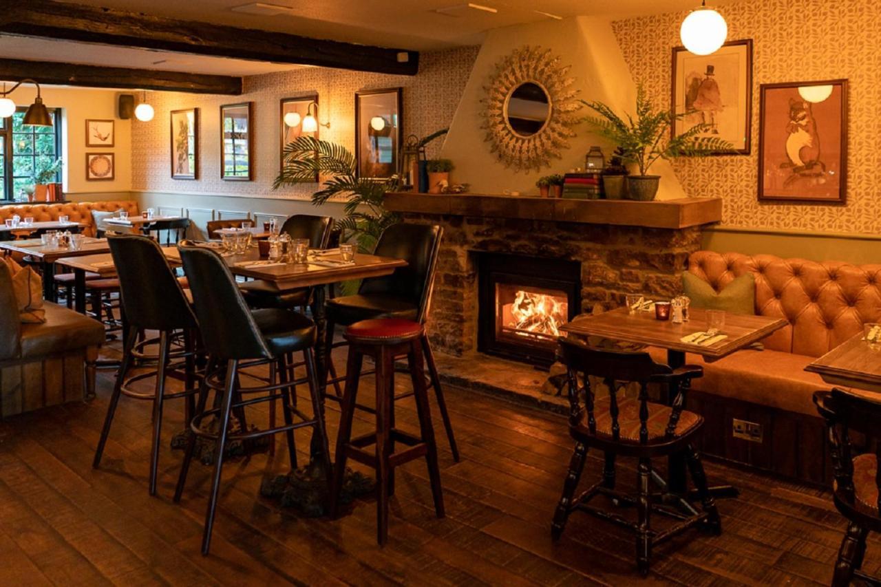 The Ring 'O' Bells Hotell Compton Martin Eksteriør bilde