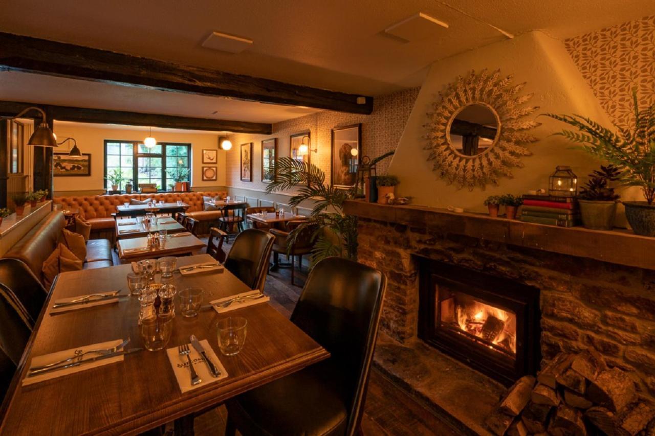 The Ring 'O' Bells Hotell Compton Martin Eksteriør bilde